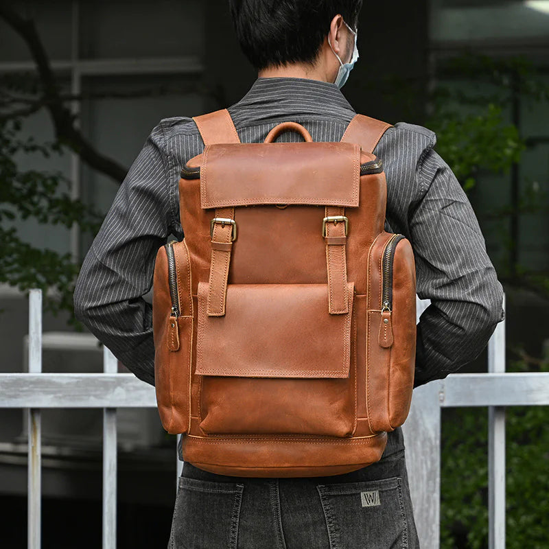 Gent's Rugged Leather Rucksack 
