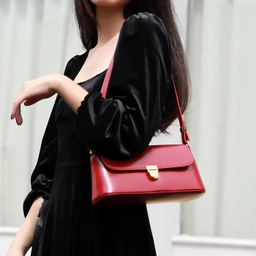 Retro Leather Baguette Armpit Shoulder Bag