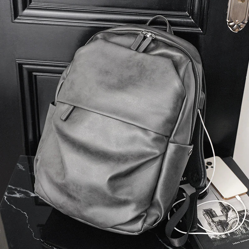 Black Leather Unisex Backpack – Timeless &amp; Sturdy Design