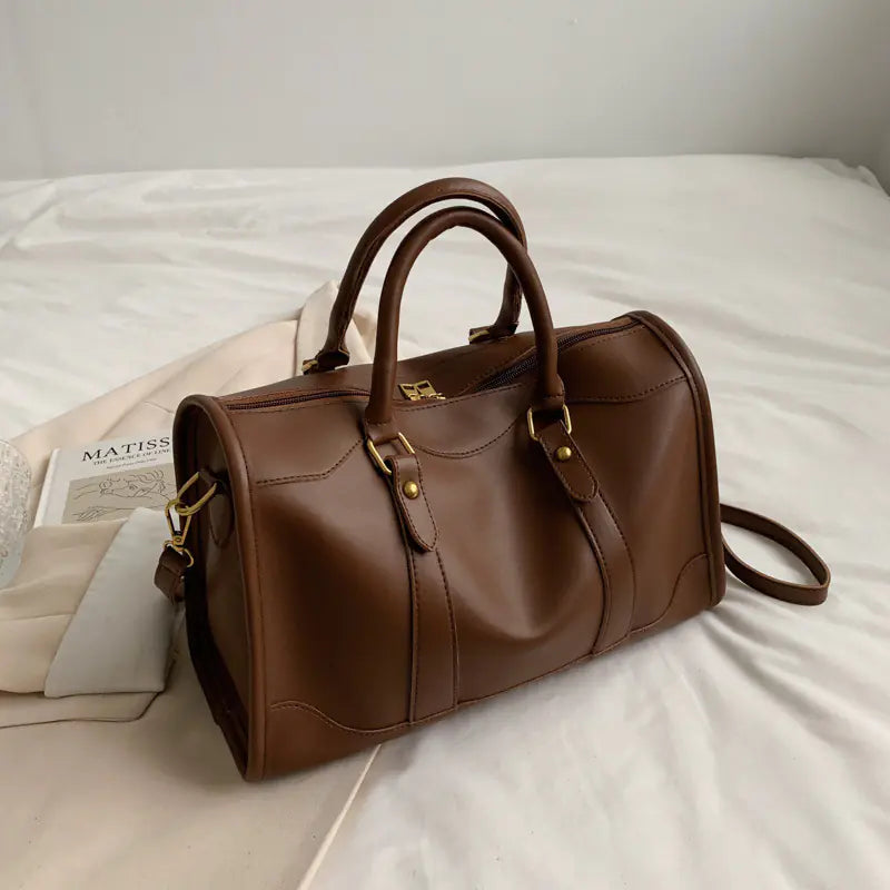 Elegant Leather Carryall – Spacious Autumn &amp; Winter Bag